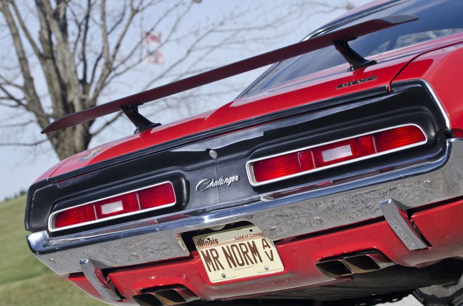  Dodge Challenger R/T Hemi Mr Norm&rsquo;s 1971 года  (фото 17 из 32)